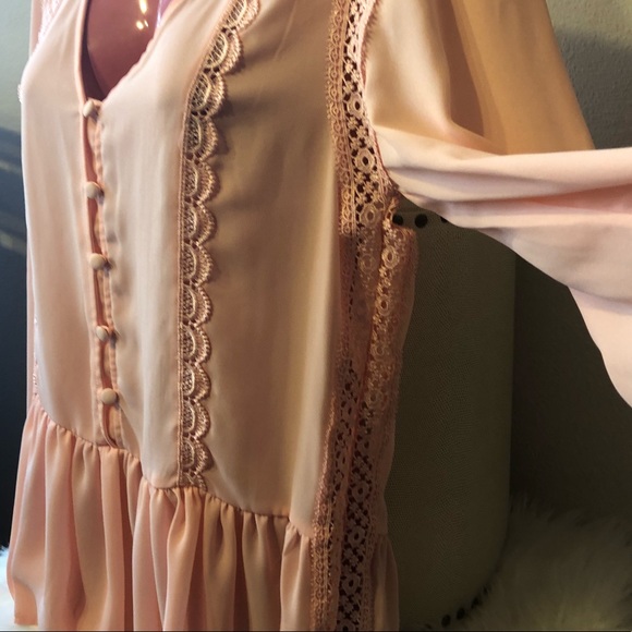 GB | Peach Lace Blouse | Size M - Picture 4 of 6